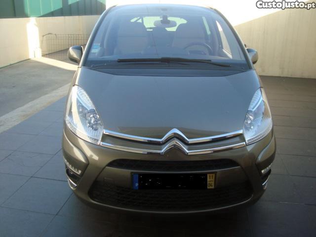 Citroën C4 Picasso 1.6 110 CV — fotografia 10