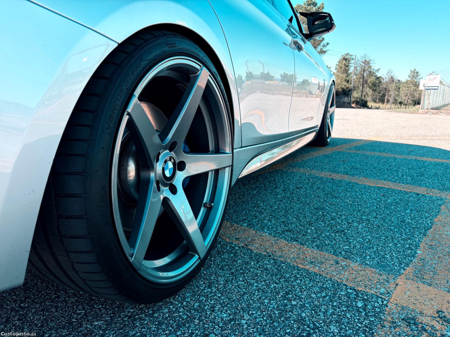 BMW 335 Xdrive — fotografia 5