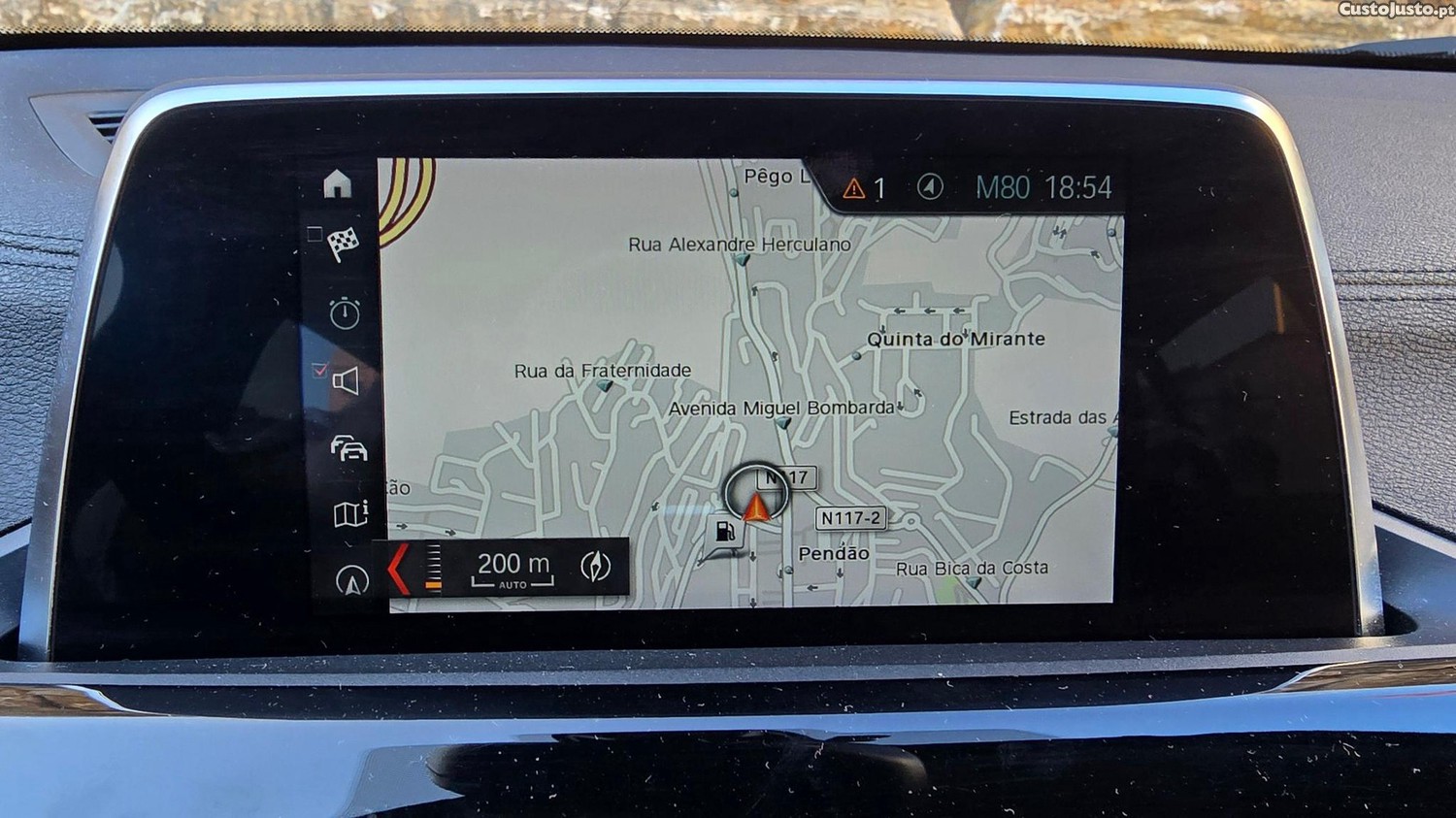 BMW X2 18 i sDrive Advantage — fotografia 12
