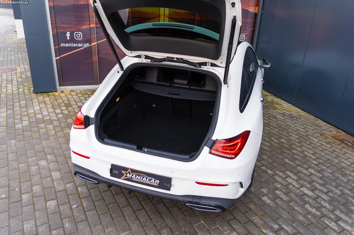 Mercedes-Benz CLA 220 AMG LINE — fotografia 18