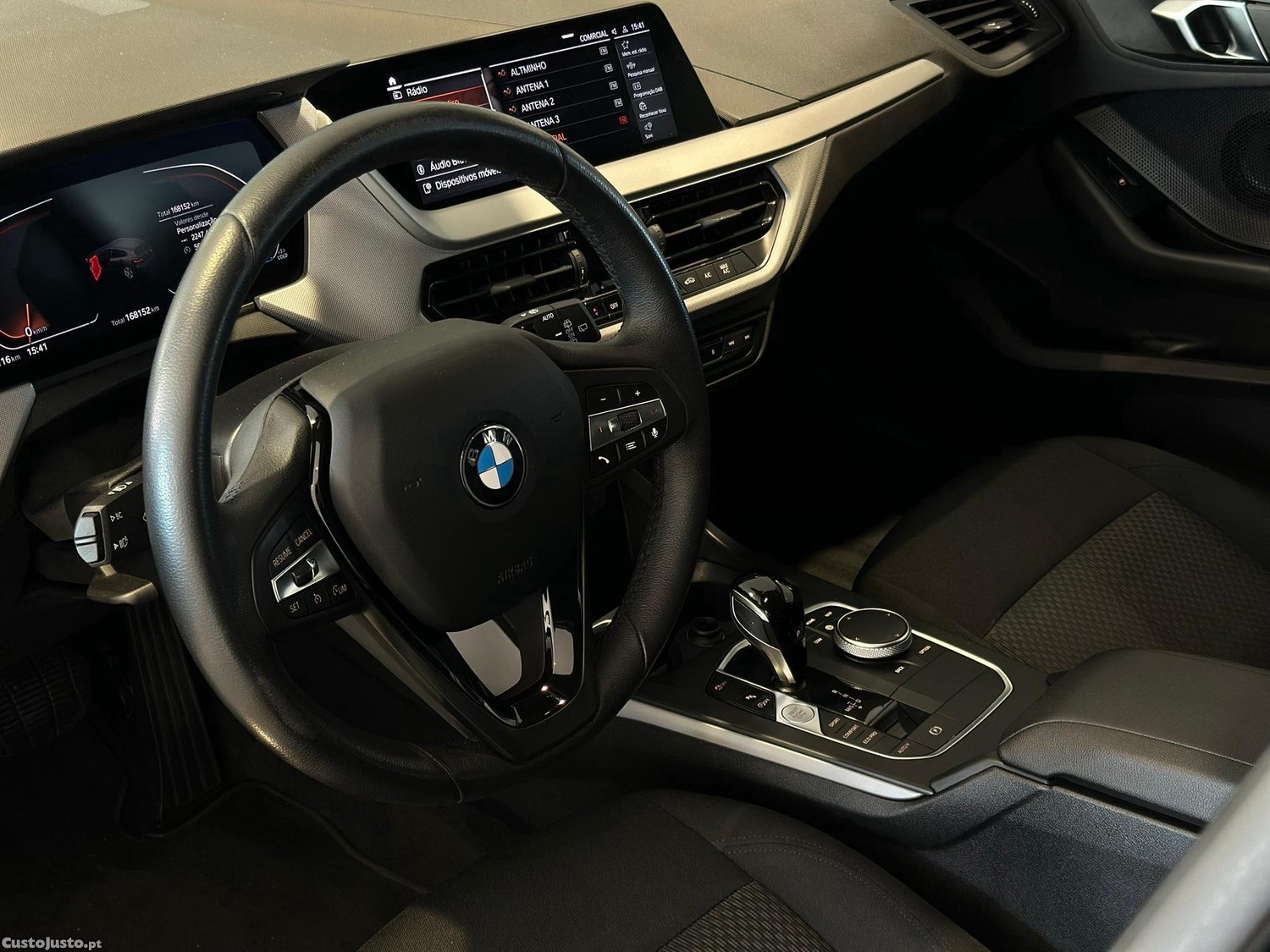 BMW 116 d Advantage Auto — fotografia 13