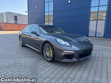 Porsche Panamera S 3.0 E Hybrid plug in 417cv - 14 — photo 4