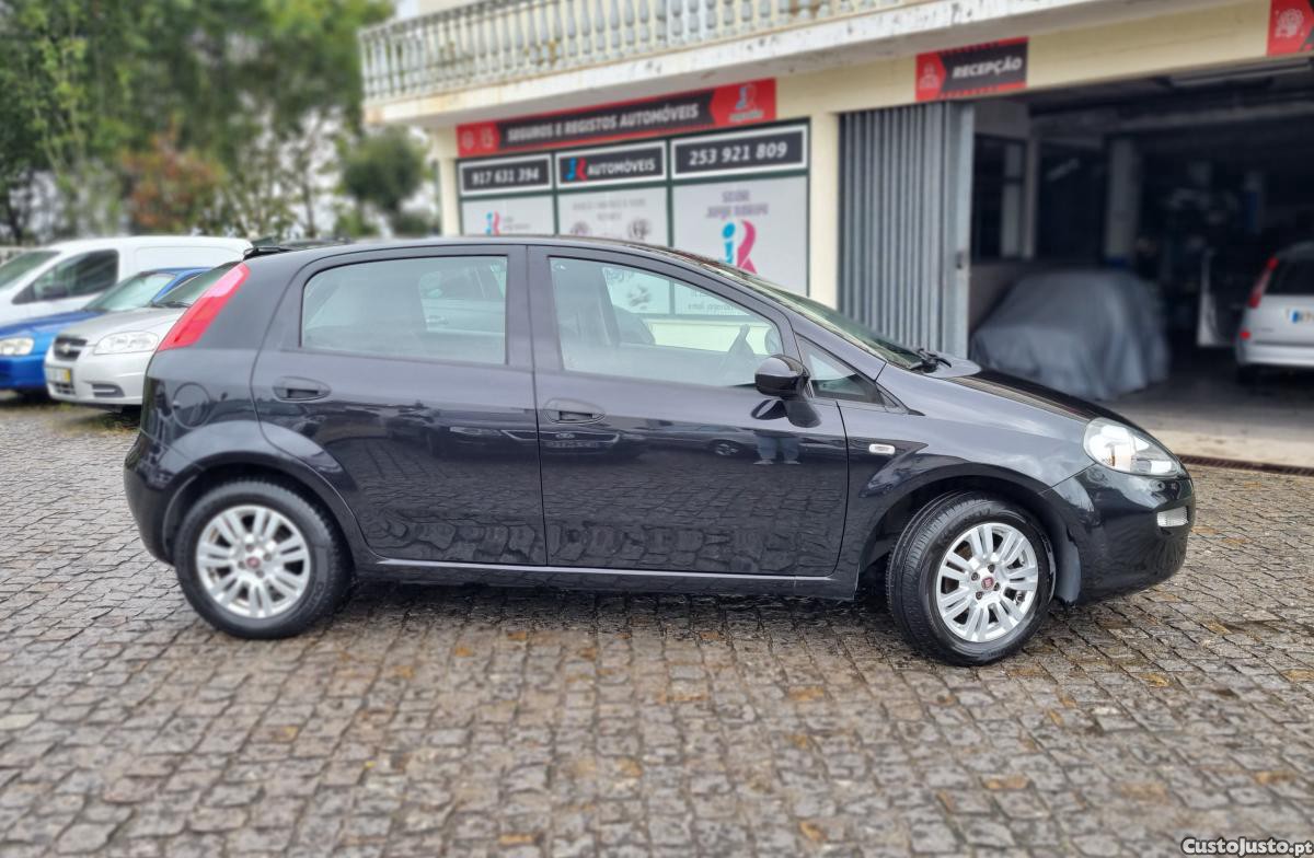 Fiat Punto 1.2 Easy S&S — fotografia 10