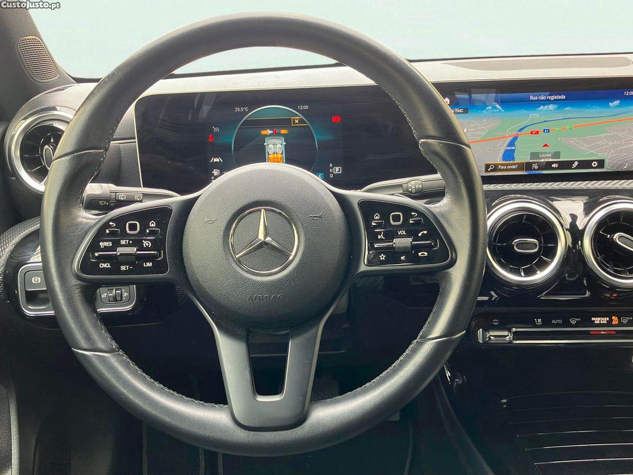 Mercedes-Benz A 180 d Style Plus Aut. — fotografia 8