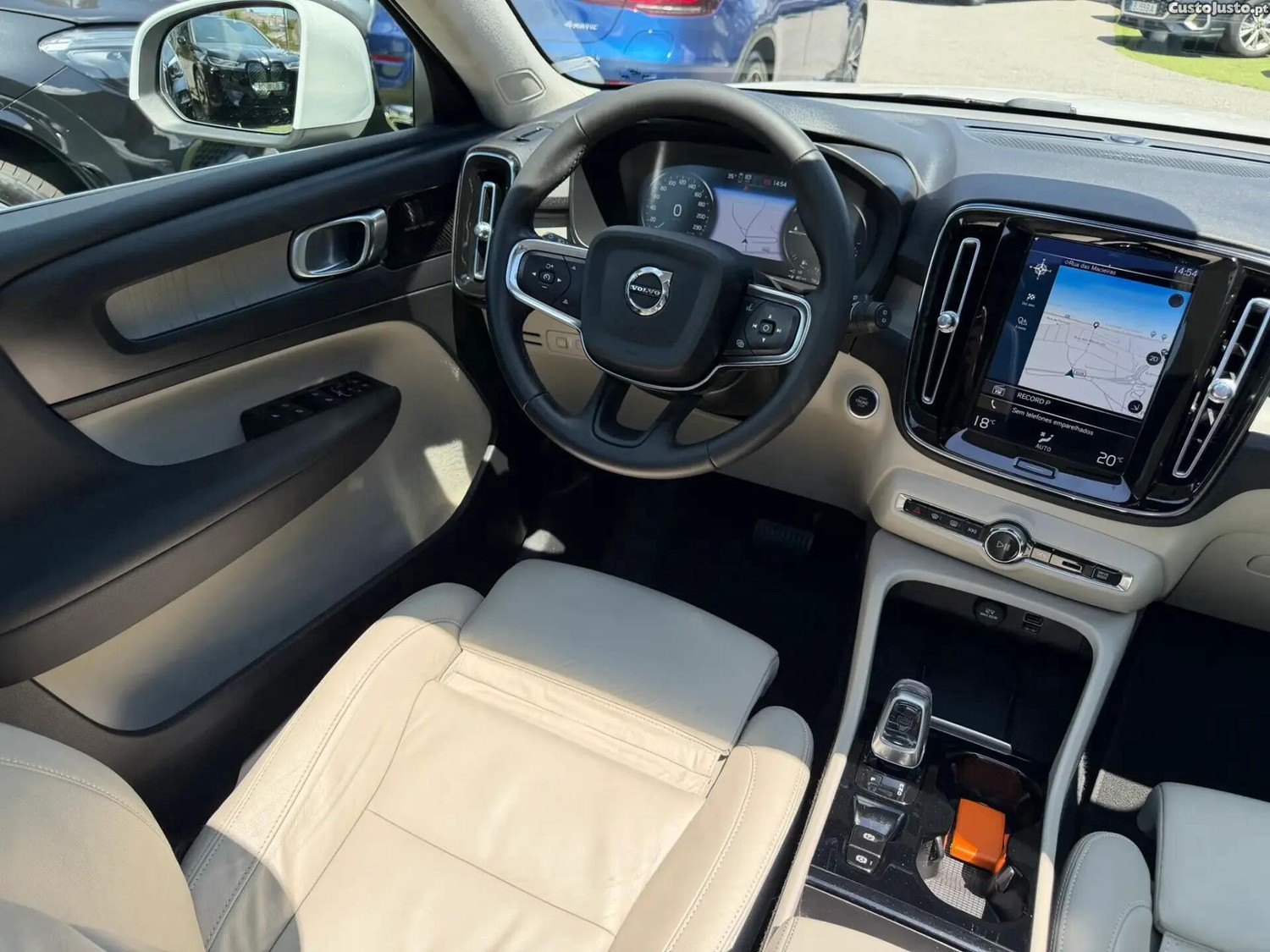 Volvo XC 40 1.5 T5 PHEV Inscription — fotografia 5