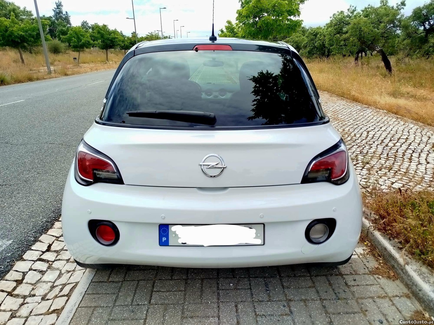 Opel Adam 1.4cc Glam — fotografia 7