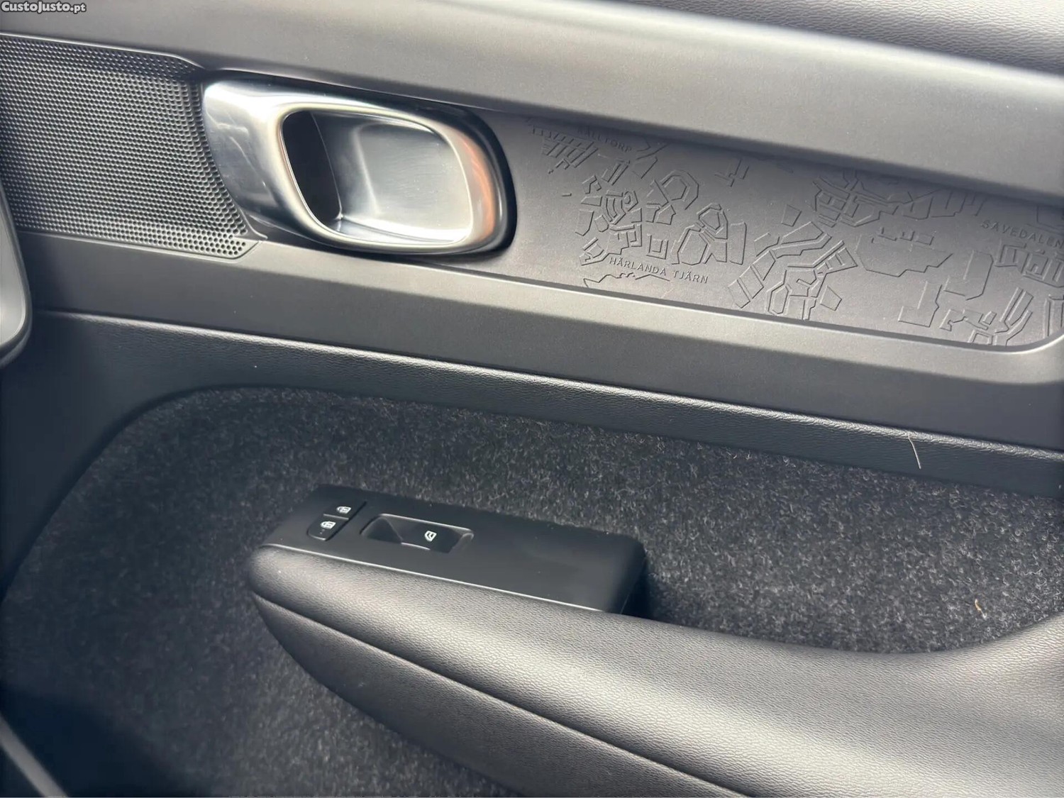 Volvo XC 40 2.0 D3 Geartronic — fotografia 4