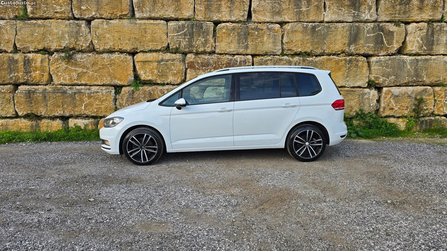 VW Touran 1.6 TDi Confortline DSG - 18 foto 3