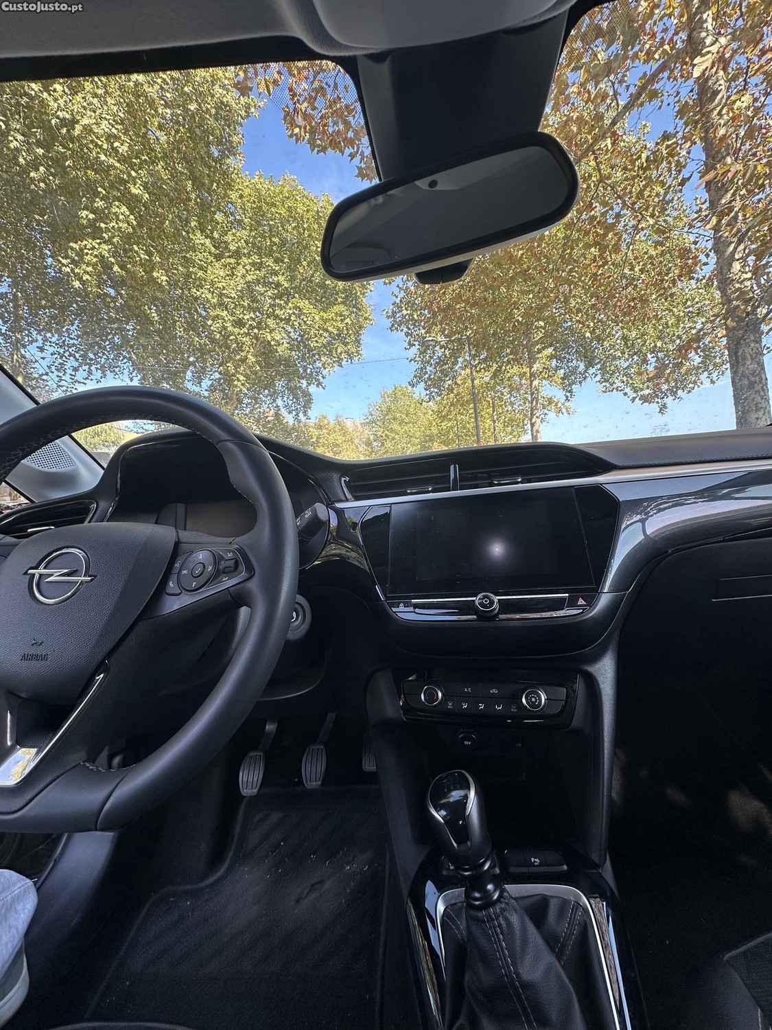 Opel Corsa 1.2 — fotografia 6
