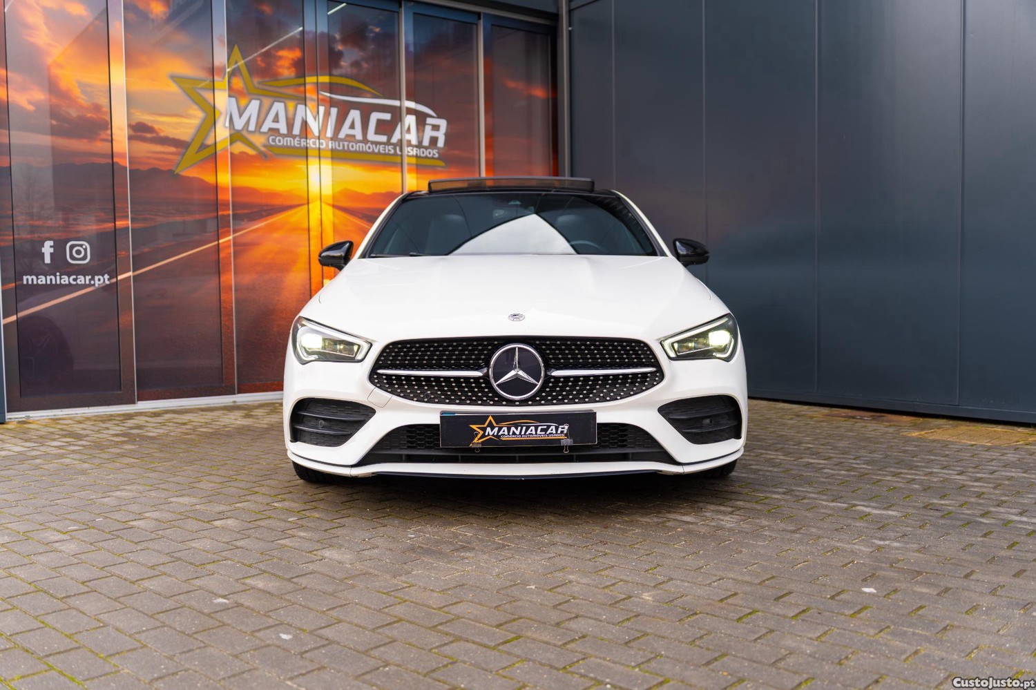 Mercedes-Benz CLA 220 AMG LINE — fotografia 20