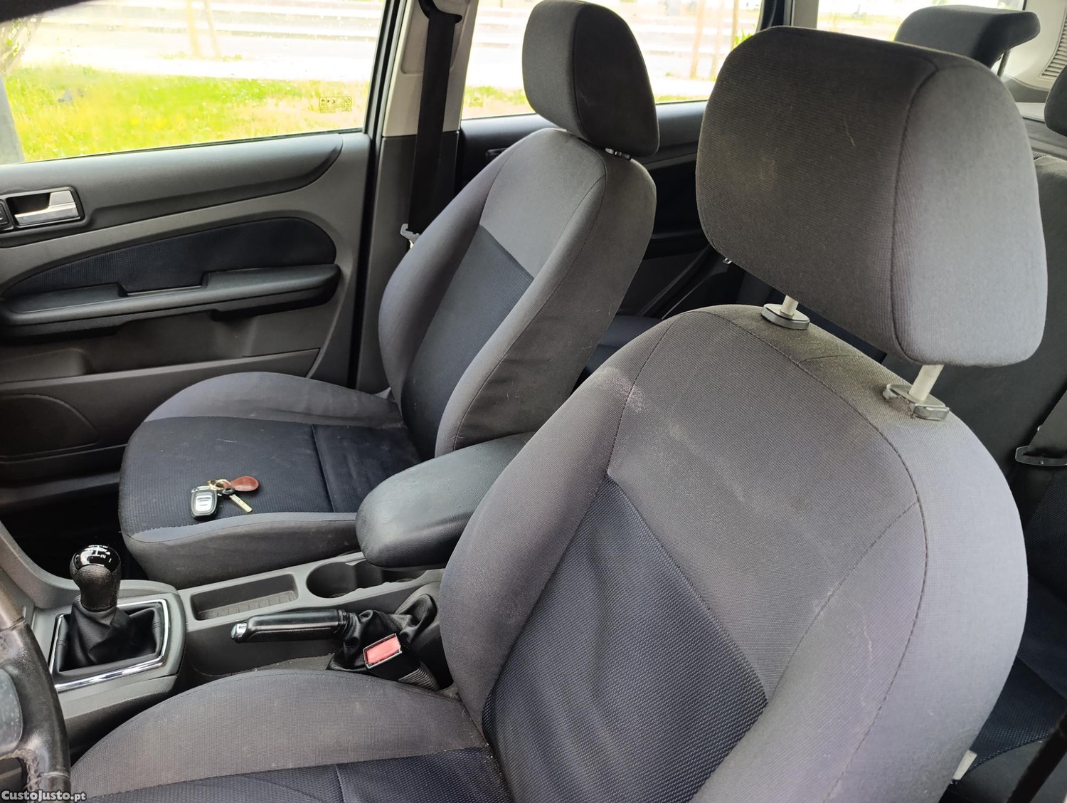 Ford Focus 1.6 TDCI — fotografia 2