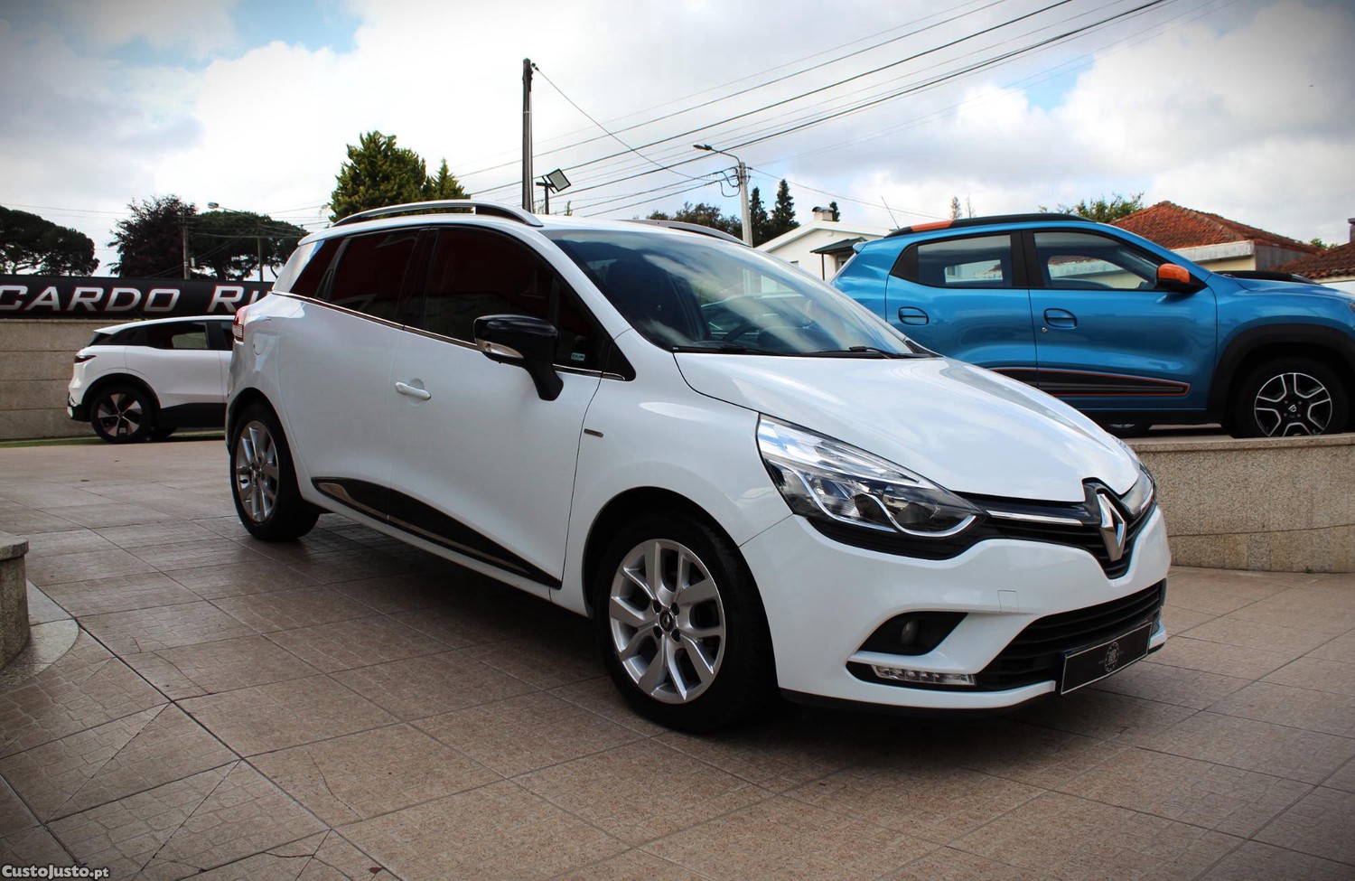 Renault Clio Sport Tourer 0.9 TCe Limited — fotografia 4