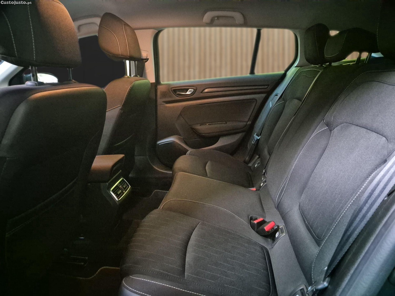 Renault Mégane 1.5 DCi — fotografia 3