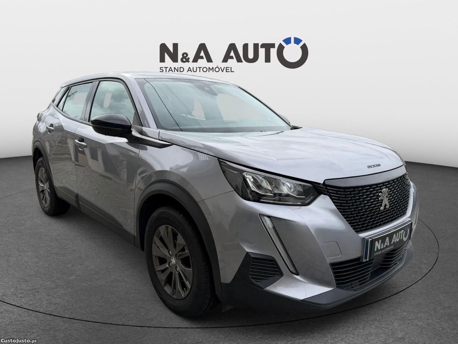 Peugeot 2008 1.2 PureTech Active Pack — fotografia 3
