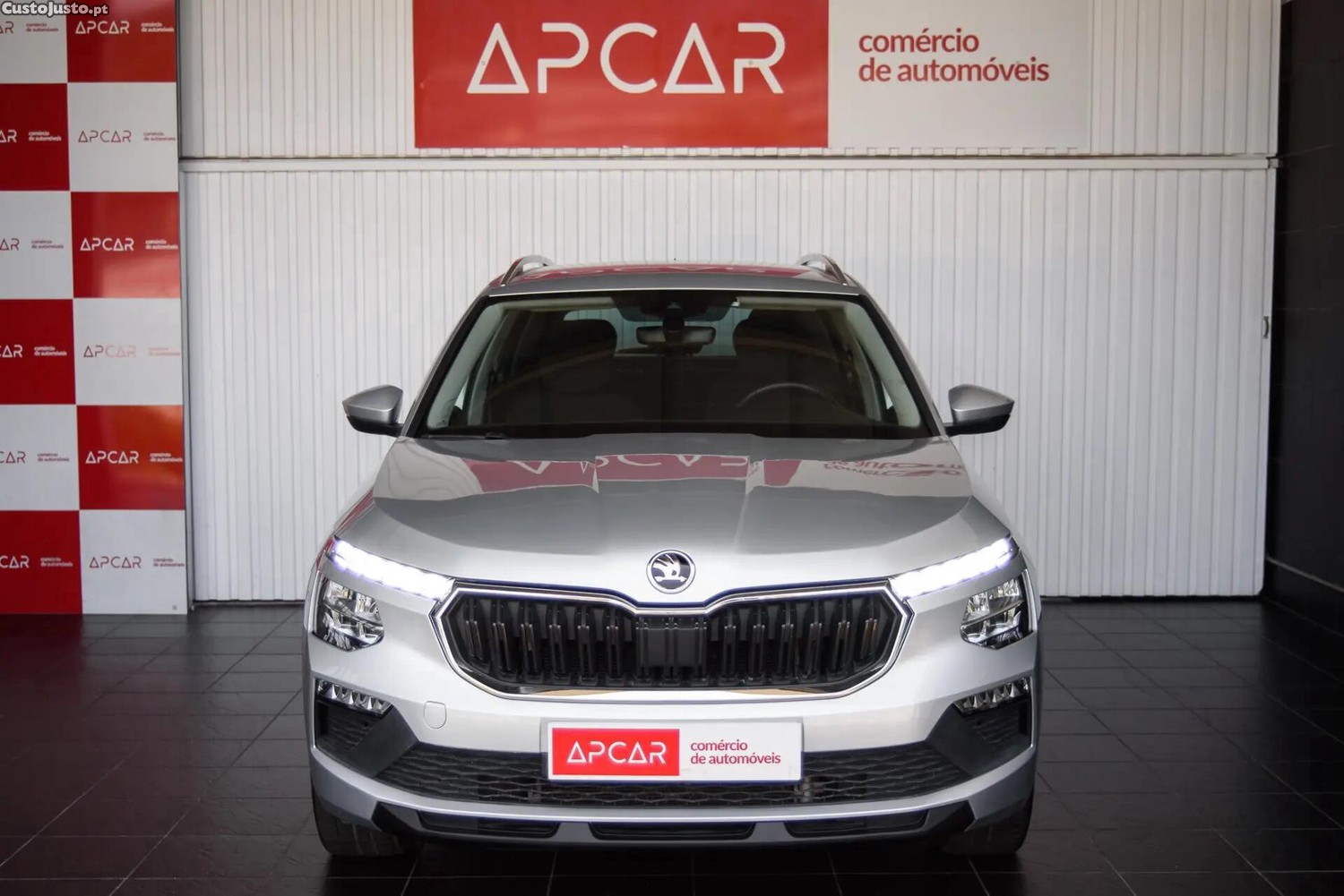 Skoda Kamiq 1.0 TSI Ambition DSG — fotografia 13