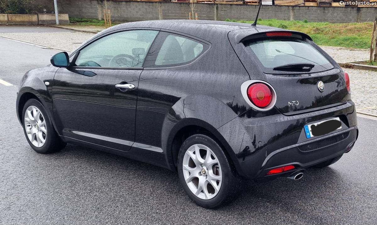 Alfa Romeo MiTo 1.3 Multijet S&S Distintive Nacional — fotografia 9