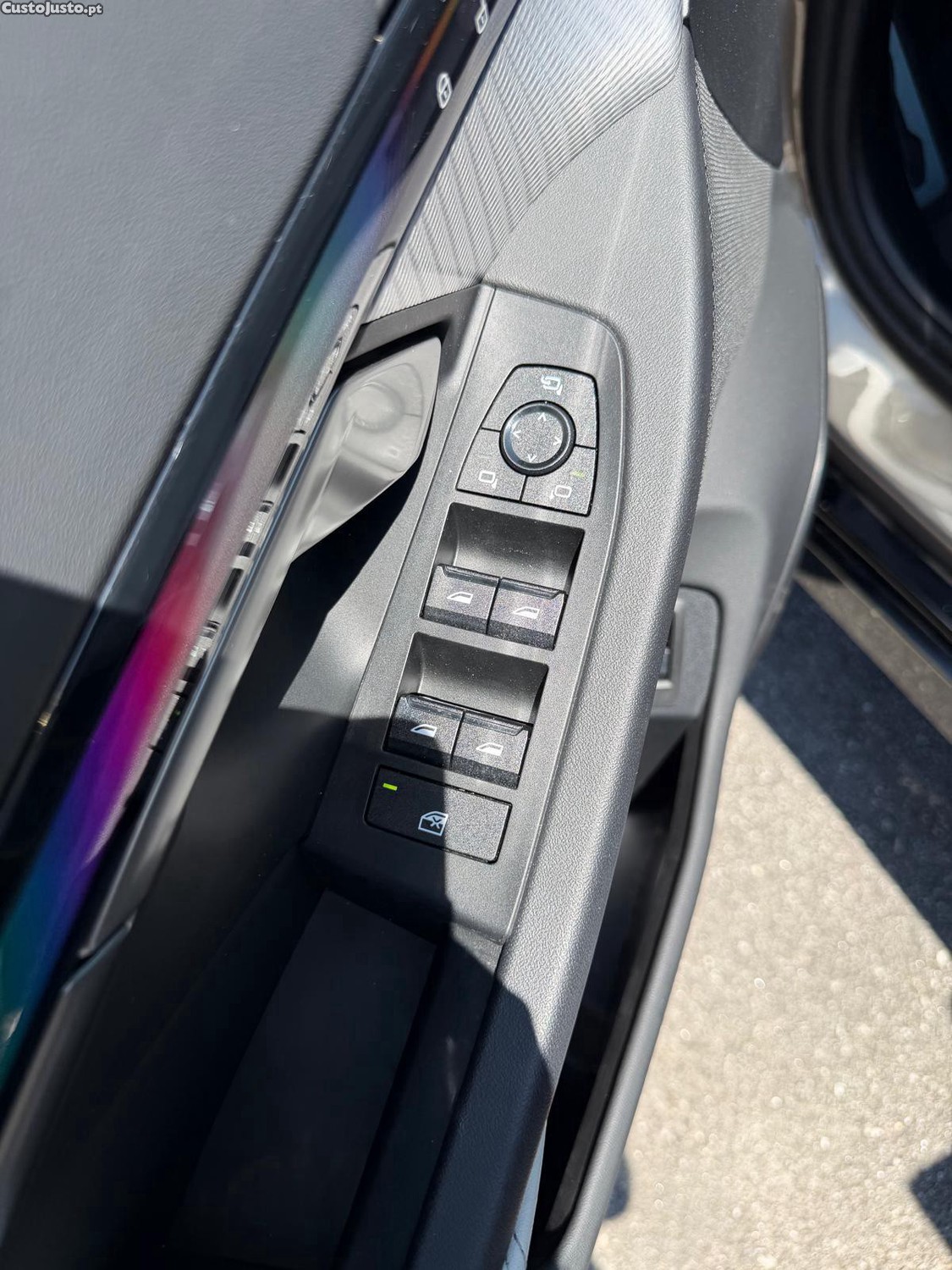 BMW 530 e Pack Desportivo M Pro — fotografia 8