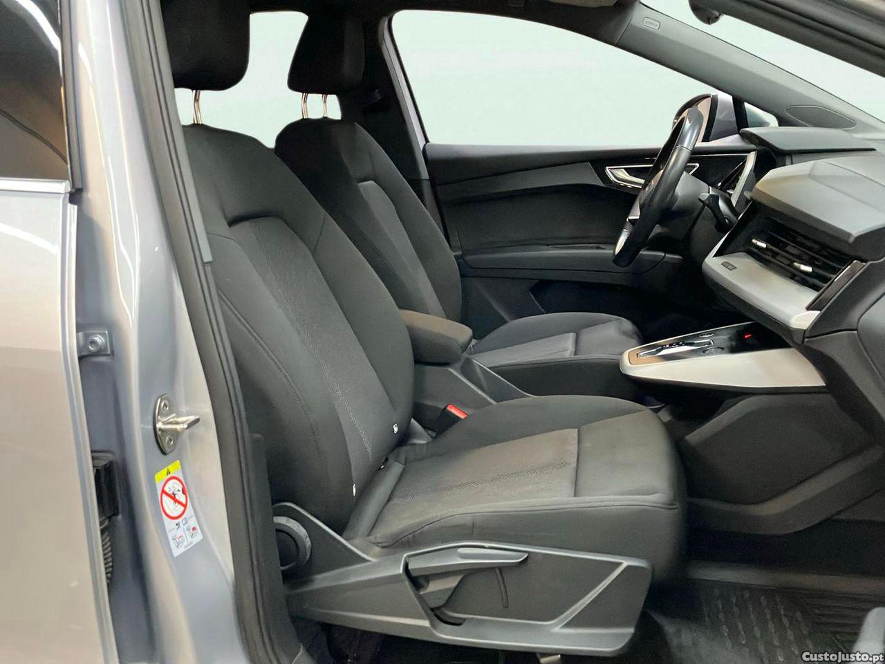Audi Q4 Sportback e-tron 35 55 kWh — fotografia 10