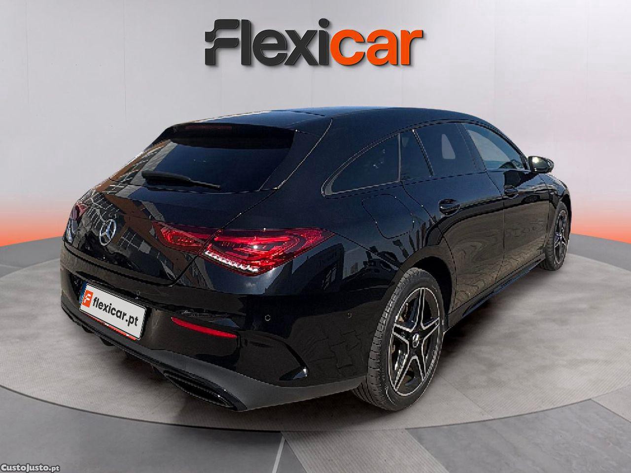 Mercedes-Benz CLA 250 e Shooting Brake AMG Line — fotografia 10
