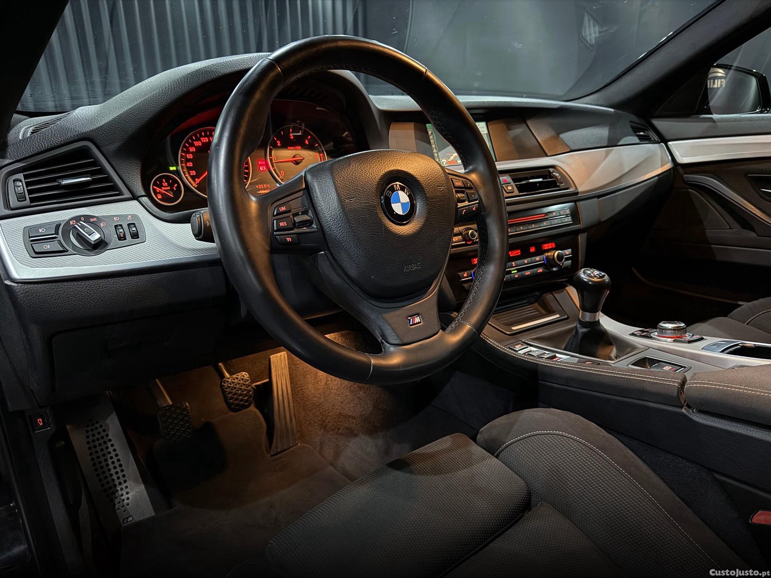 BMW 525 d Pack M — fotografia 11
