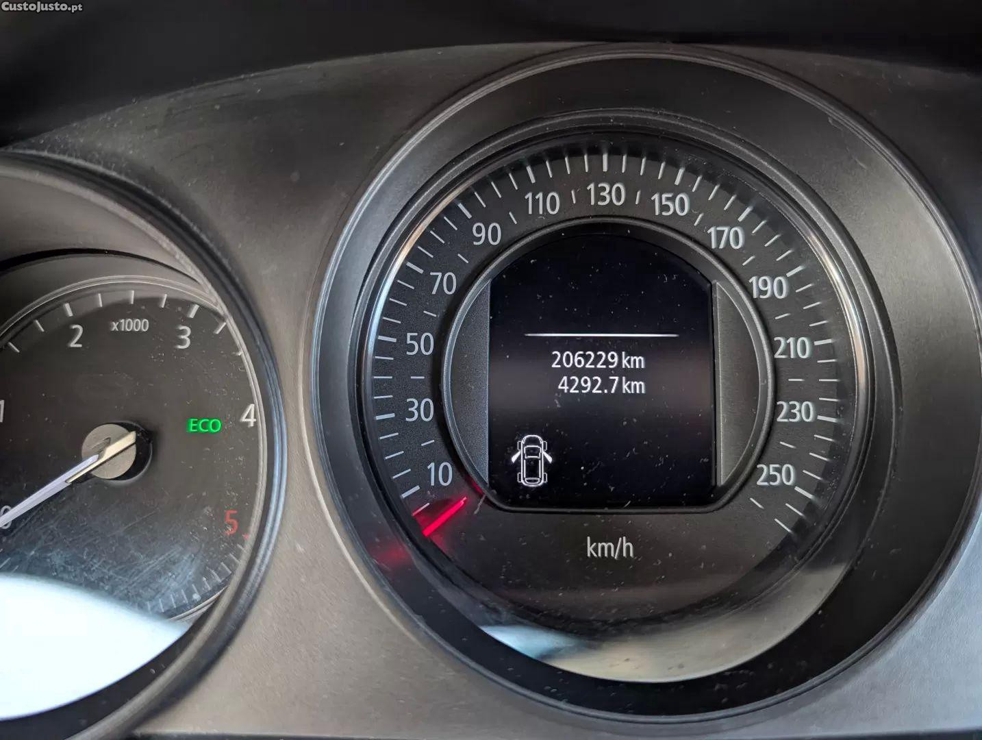 Renault Mégane 1.5 dci limited — fotografia 4