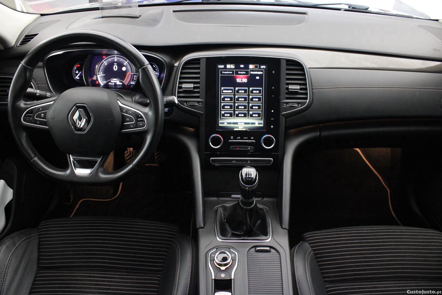 Renault Talisman ST 1.6 DCi EXECUTIVE — fotografia 39