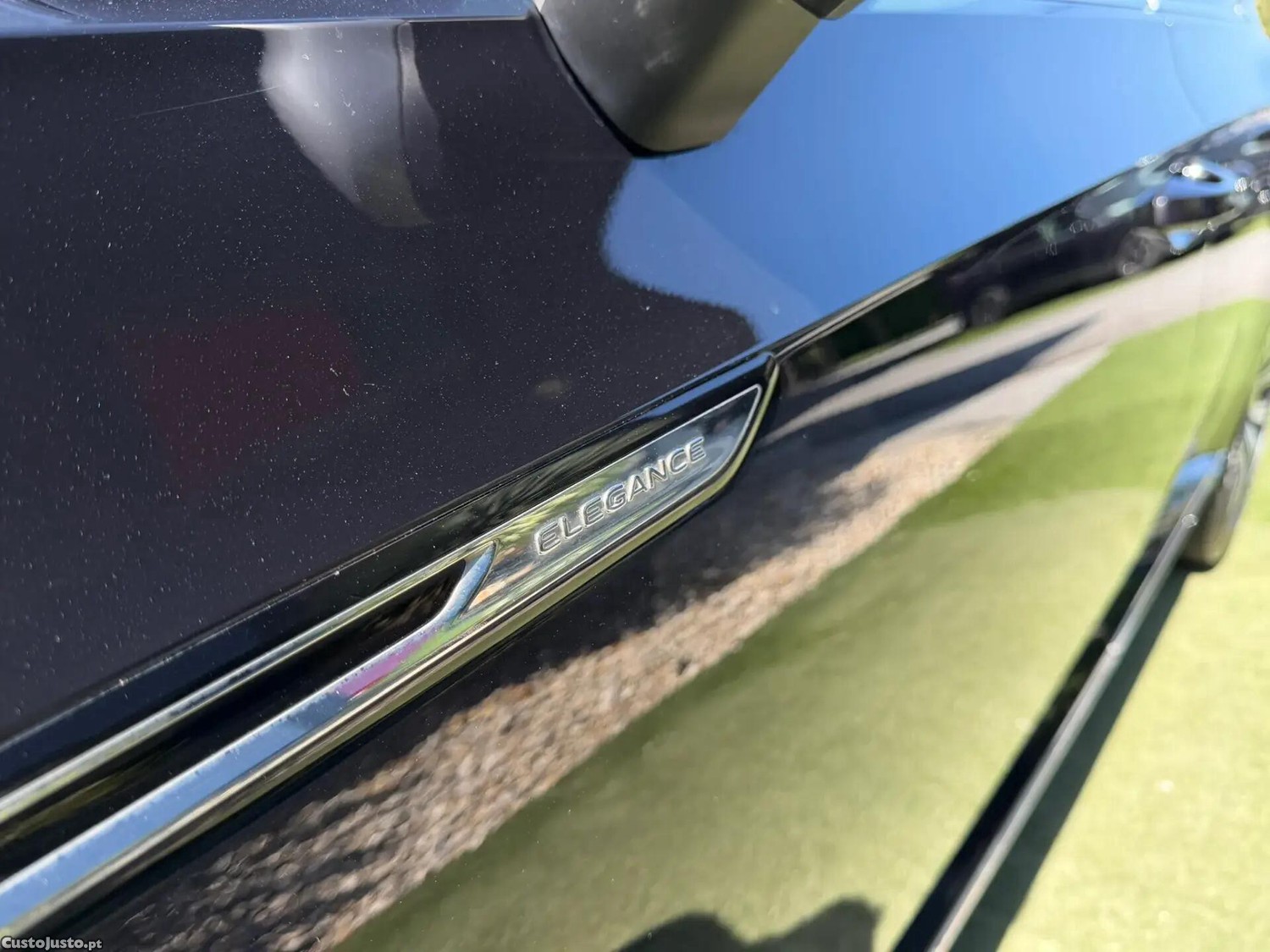 Volkswagen Arteon 1.4 TSI eHybrid Elegance — fotografia 27
