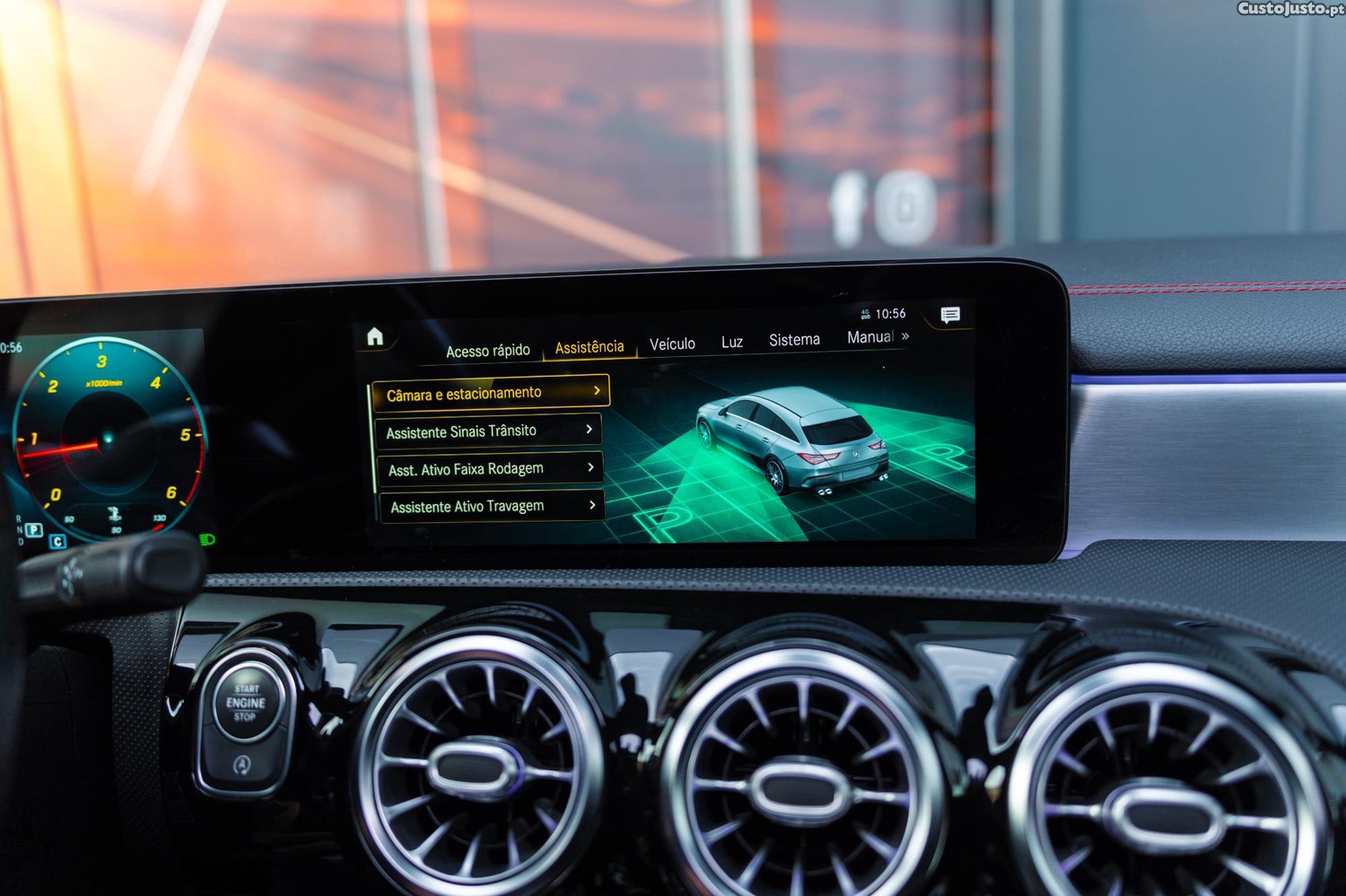 Mercedes-Benz CLA 220 AMG LINE — fotografia 7