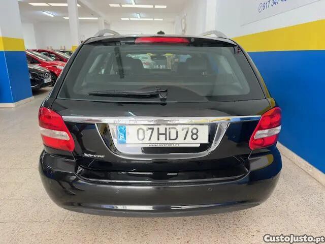 Jaguar X-Type SW 2.2 D Executive Aut. — fotografia 12
