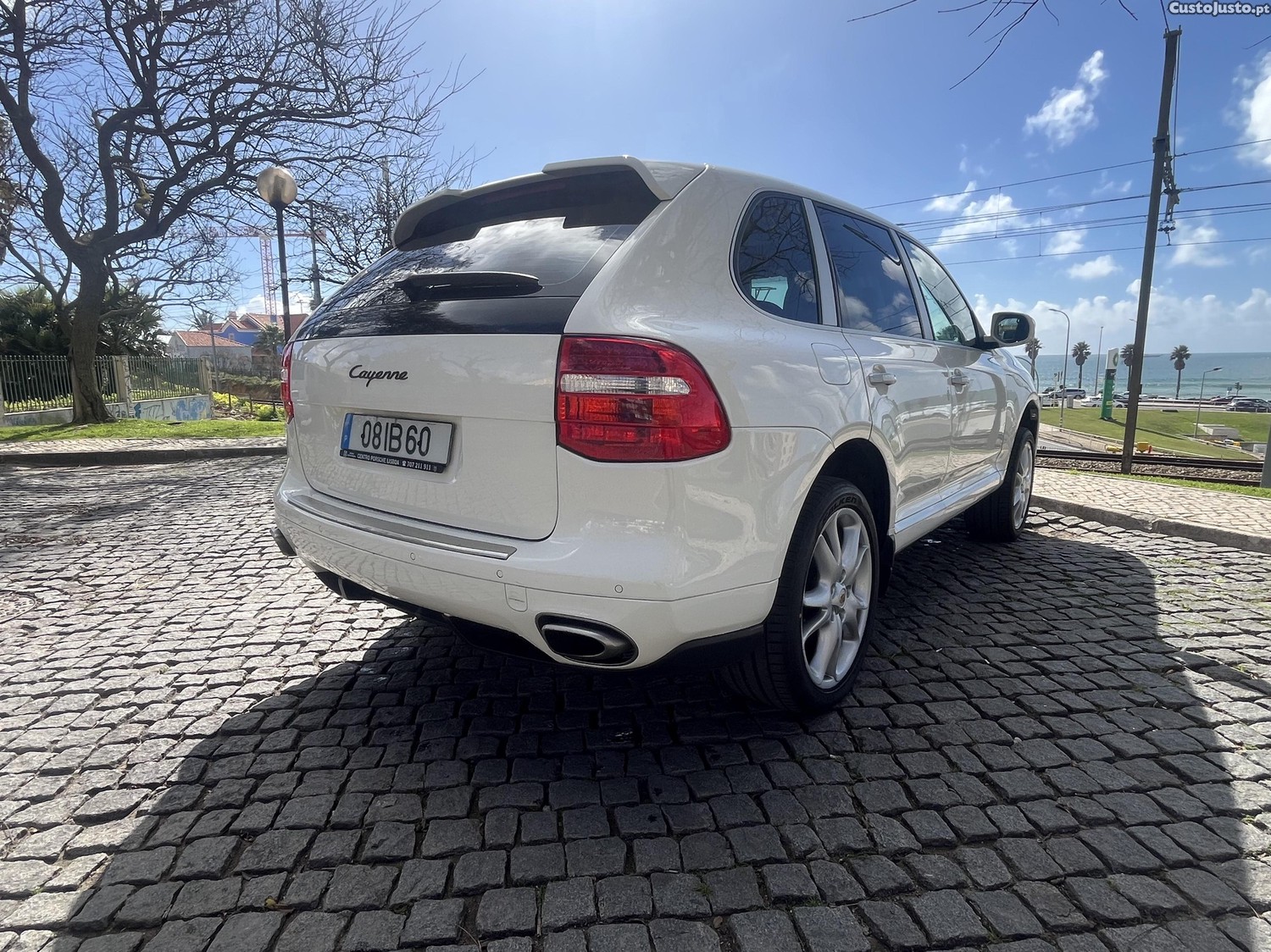 Porsche Cayenne V6 3.0 Diésel  - 09 — photo 3