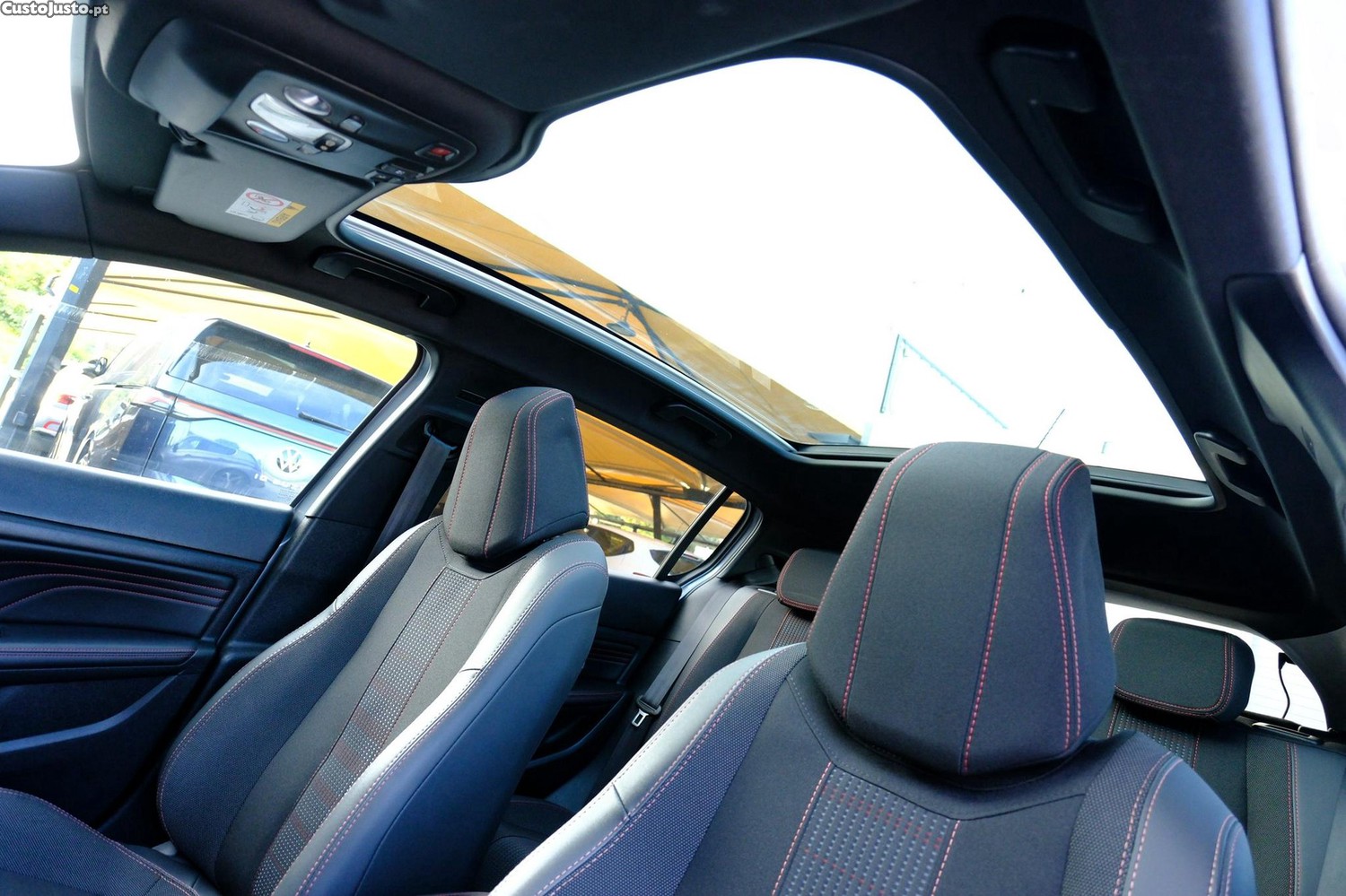 Peugeot 308 1.2 PureTech GT EAT8 — fotografia 17