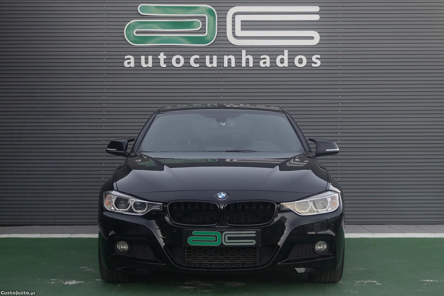 BMW 320 d Auto Pack M — fotografia 22