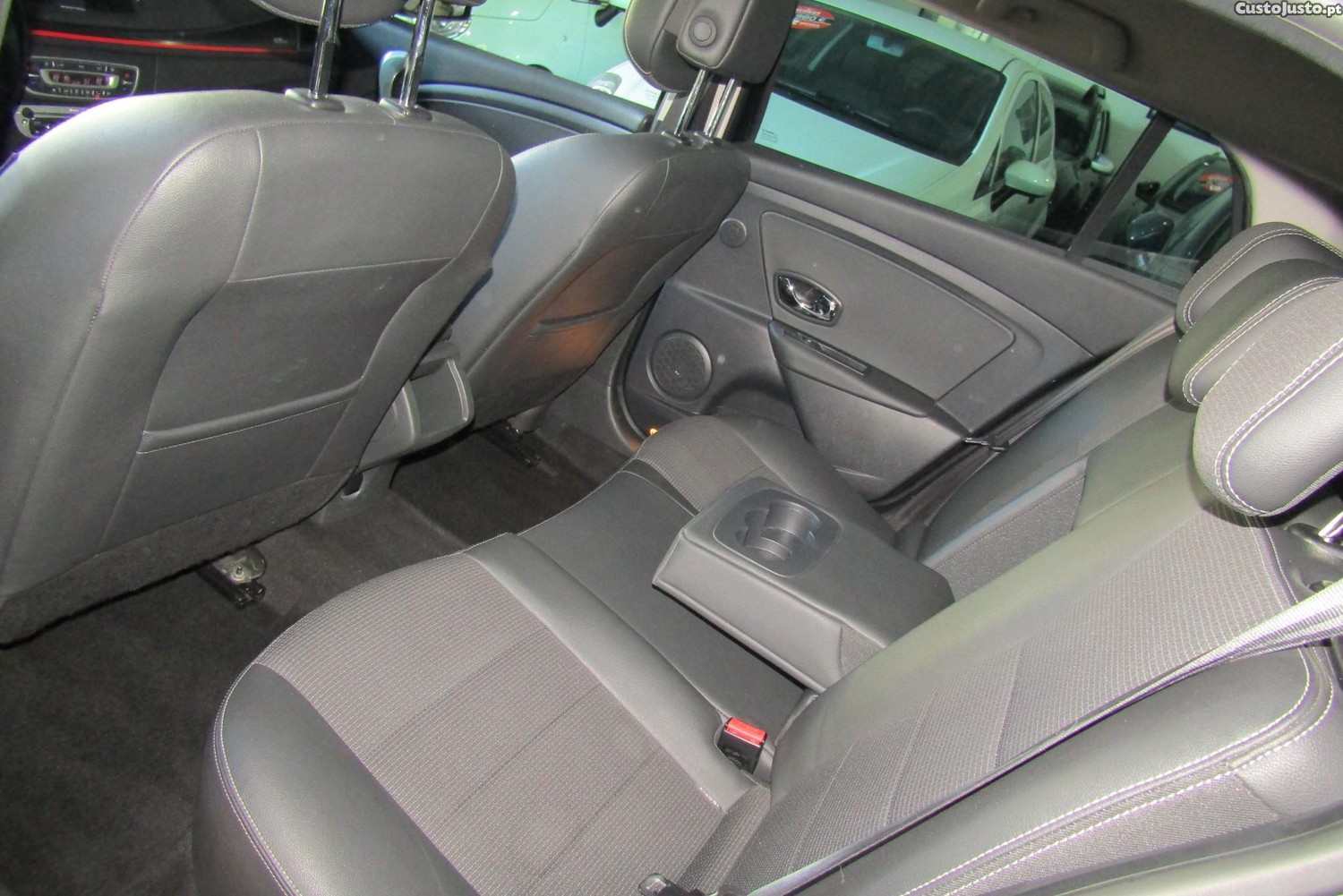 Renault Mégane Sport Tourer 1.5 dCi GT Line — fotografia 7