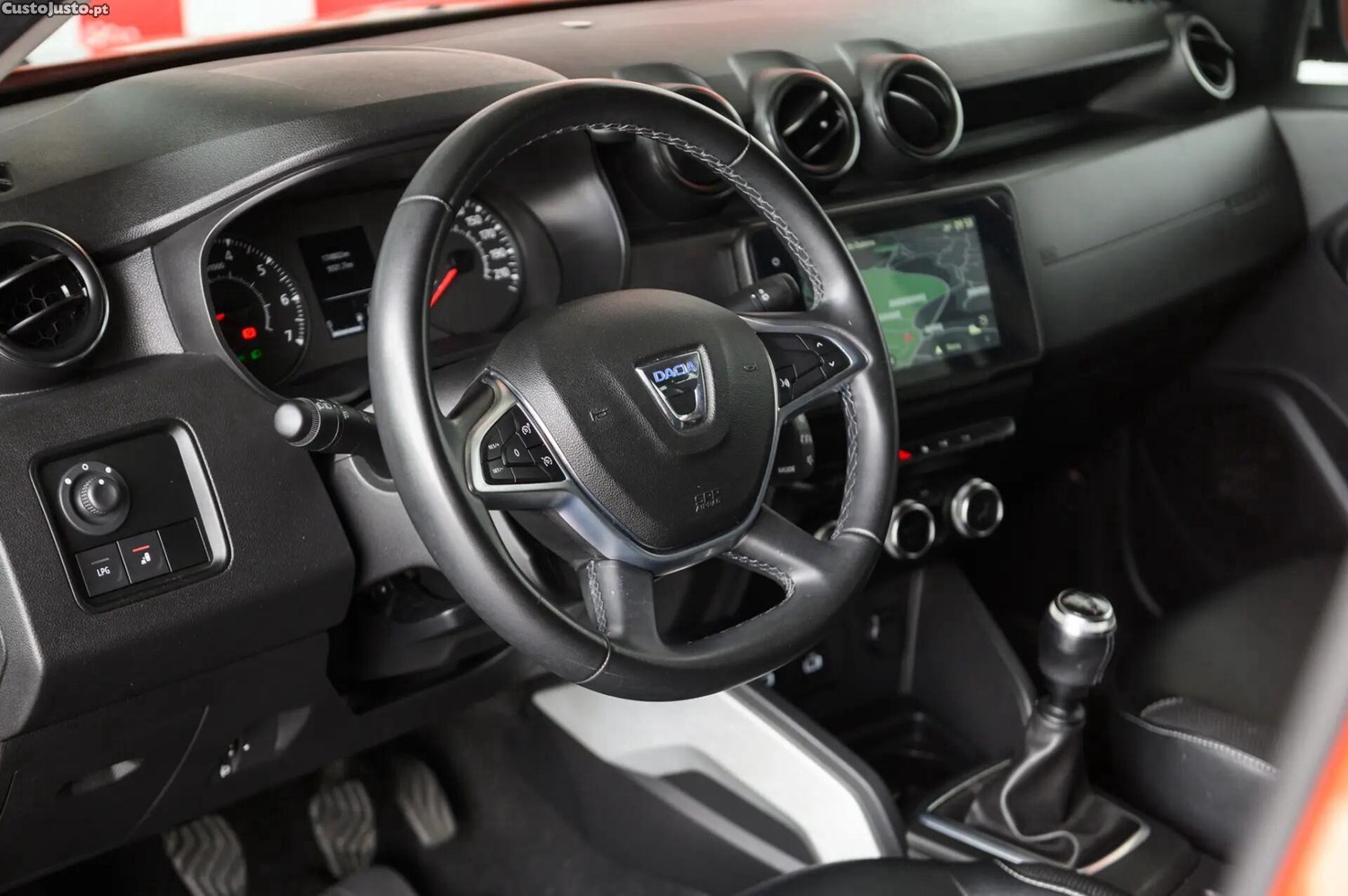 Dacia Duster 1.0 TCe Prestige — fotografia 14