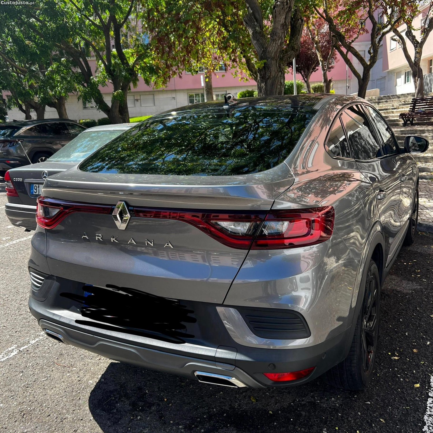 Renault Arkana R.S. Line TCe 140 EDC Mild Hybrid — fotografia 9