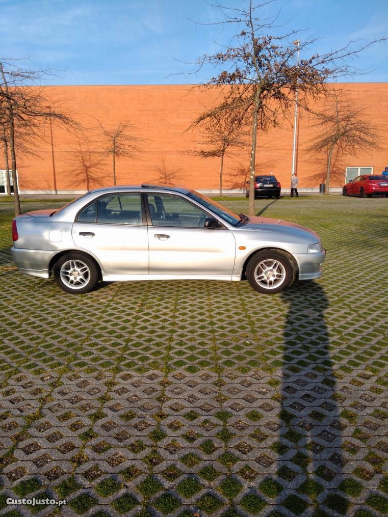 Mitsubishi Lancer 1.3 Pack3 /Impecável - 99 foto 3