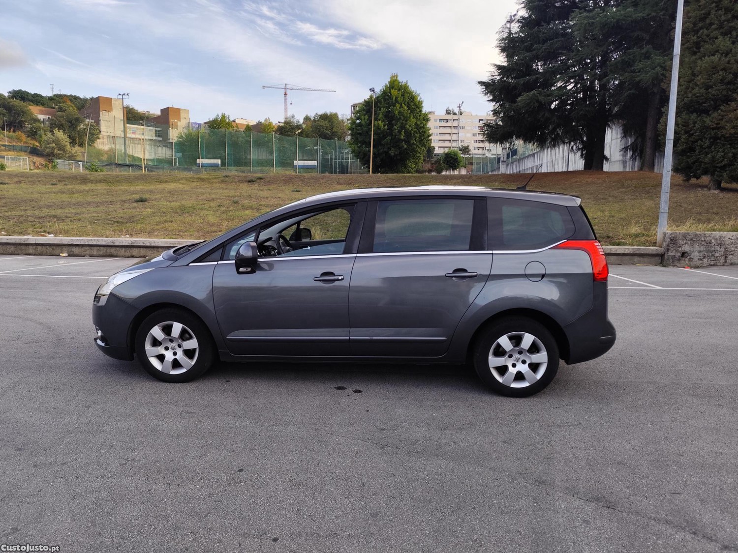 Peugeot 5008 1.6 HDI 7 lugares — fotografia 10