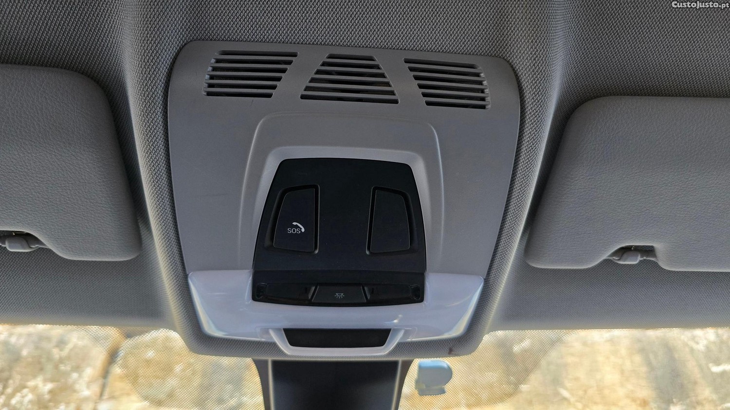 BMW X2 18 i sDrive Advantage — fotografia 19