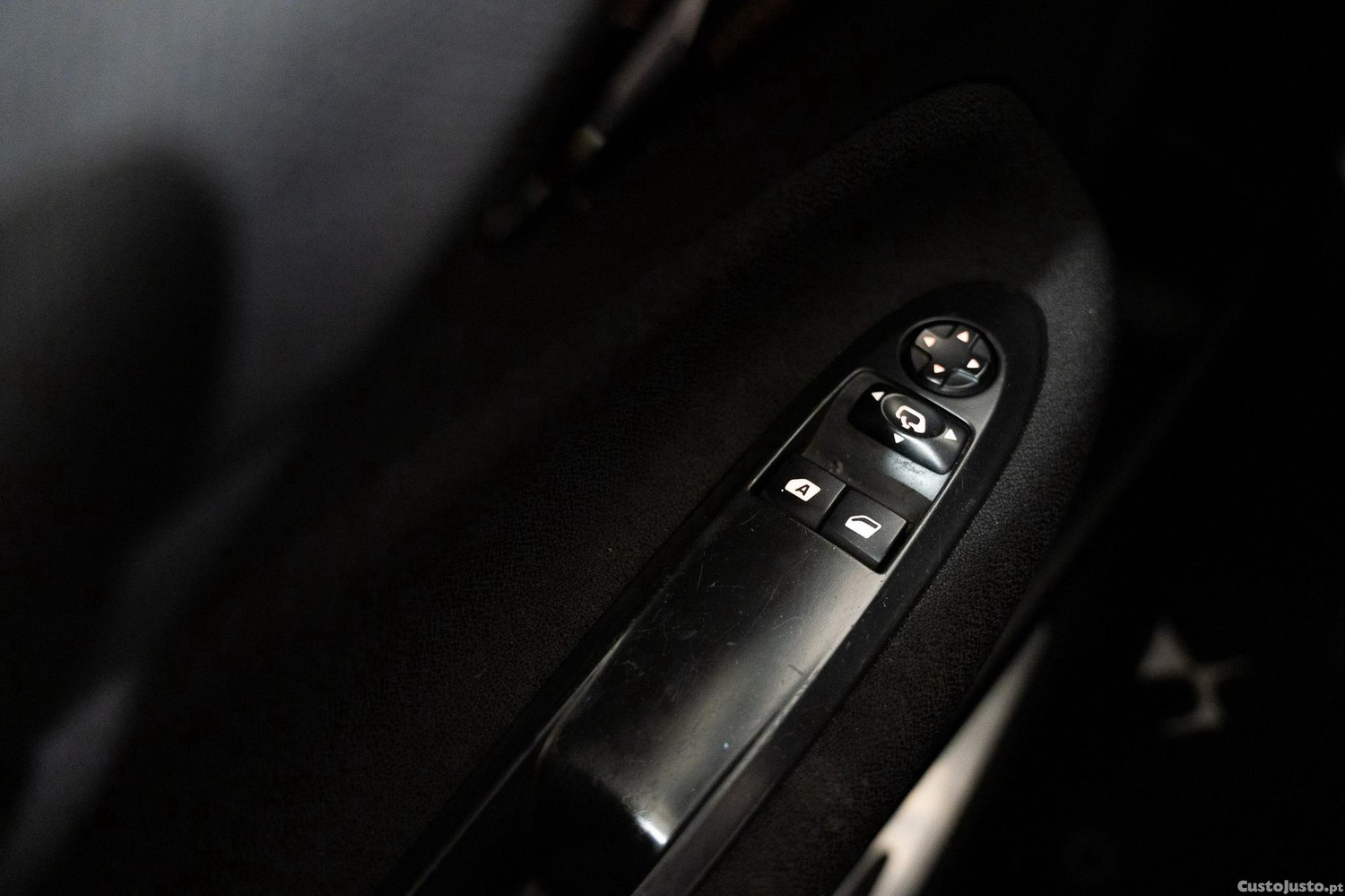 Citroën DS3 1.6 e-HDi So Chic — fotografia 4
