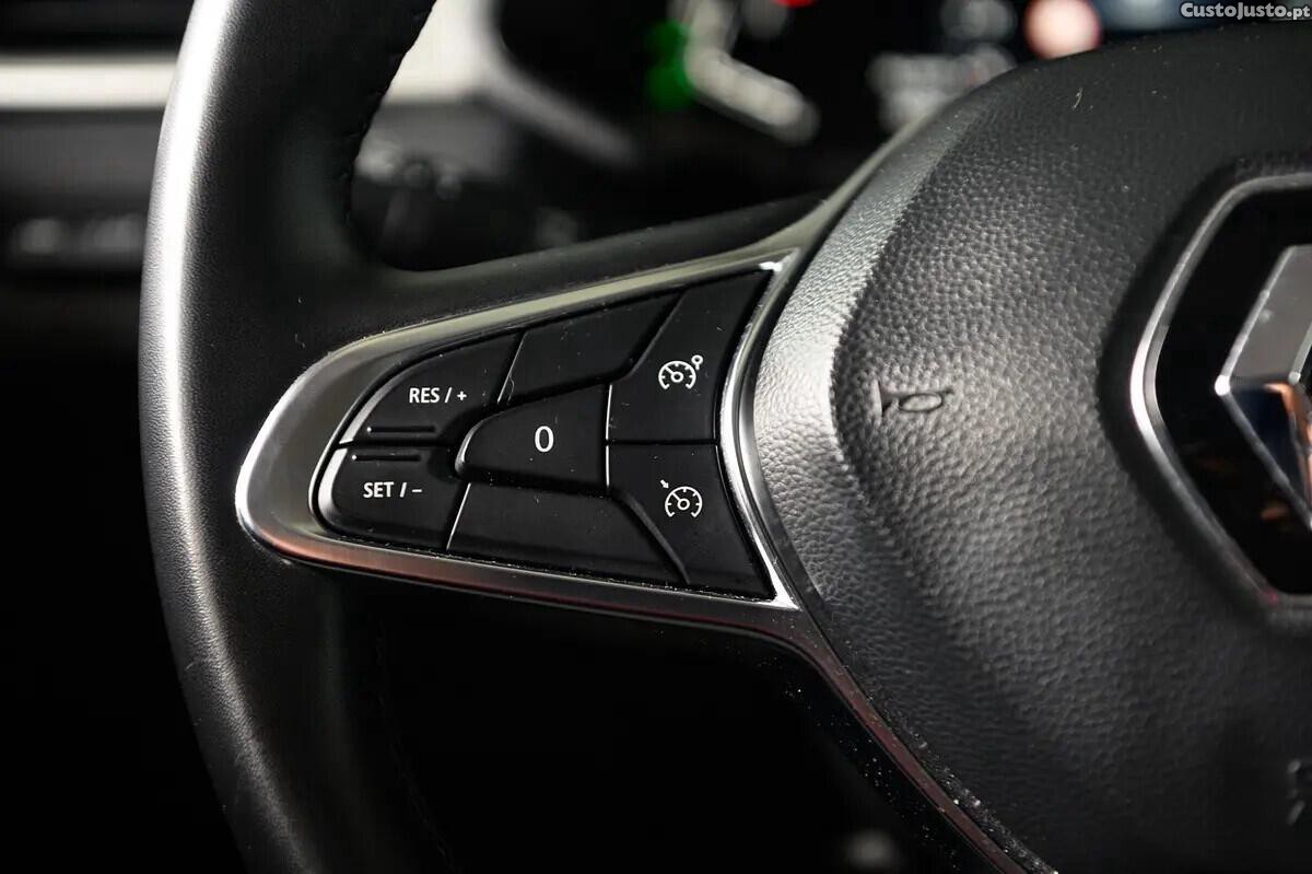 Renault Captur 1.0 TCe Techno — fotografia 7