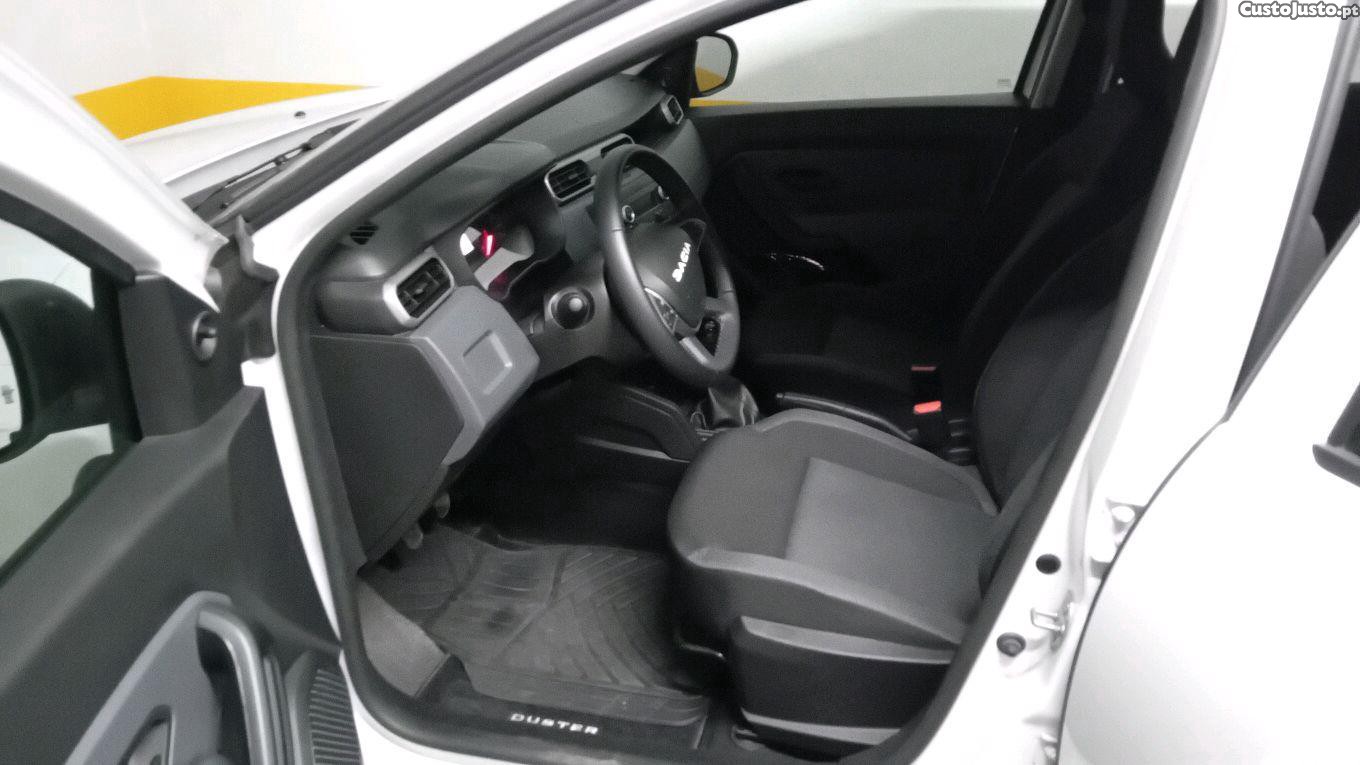 Dacia Duster essential — fotografia 3