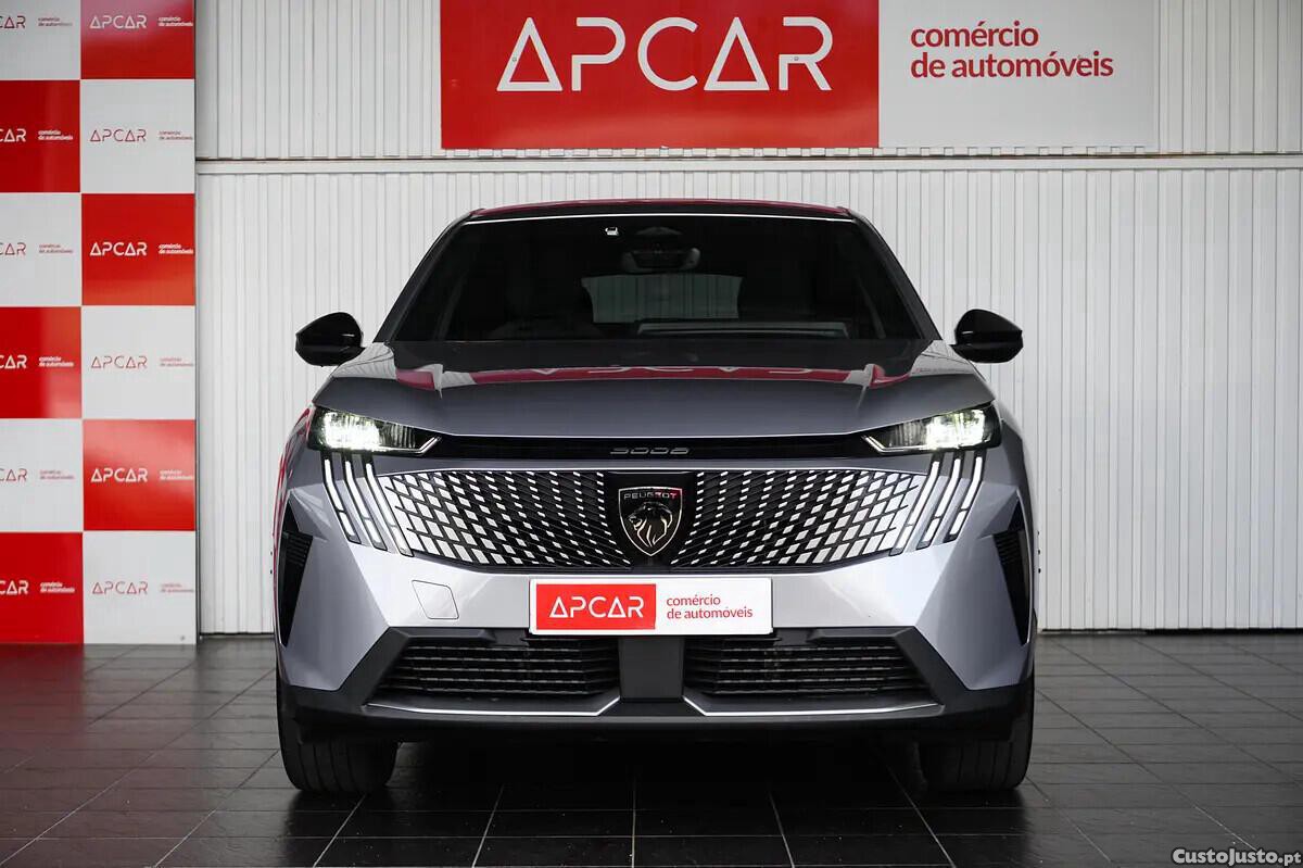 Peugeot 3008 1.2 Hybrid Allure e-DCS6 — fotografia 21