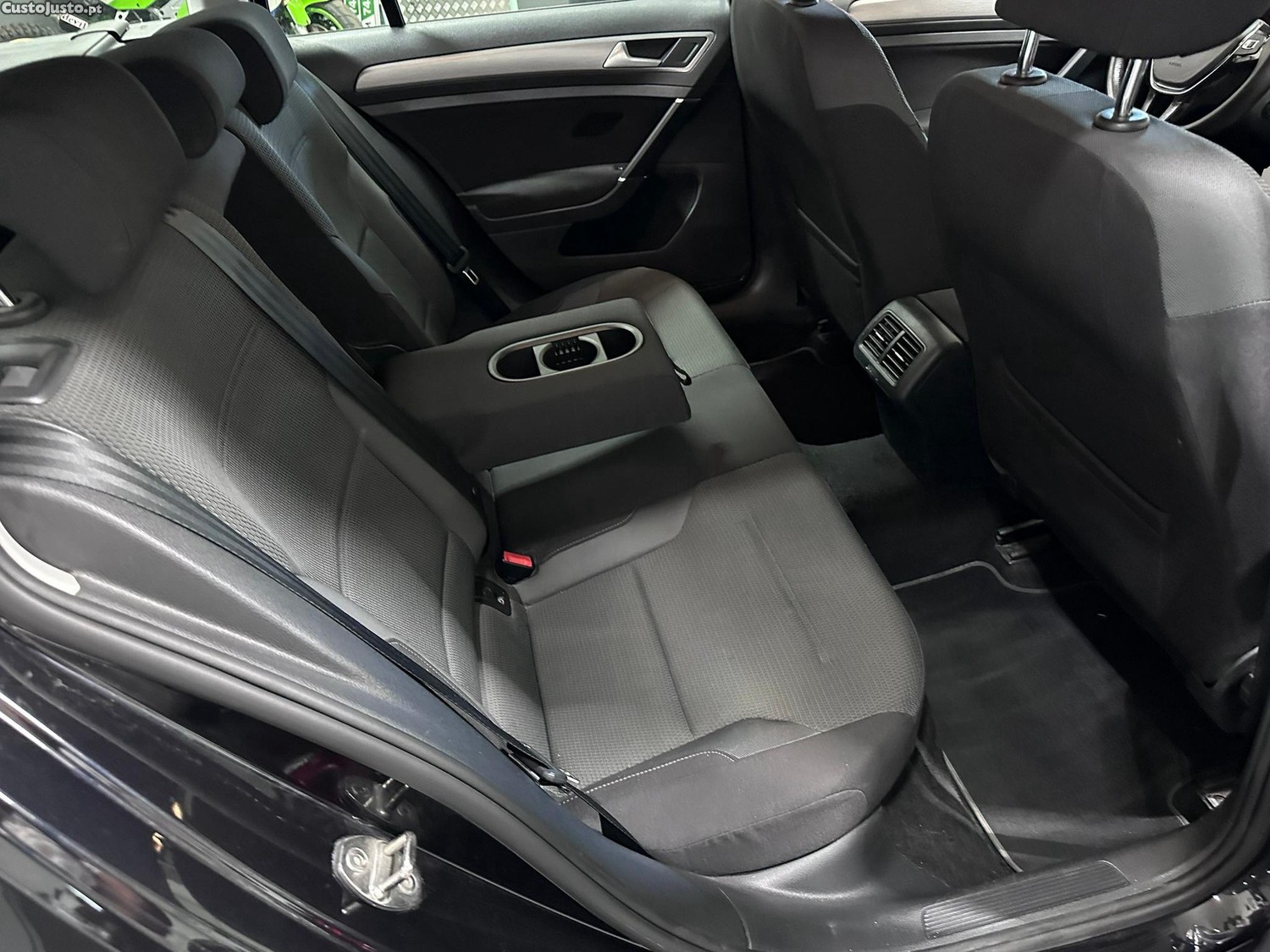 Volkswagen Golf Variant 1.6 TDi BlueMotion Confortline — fotografia 17