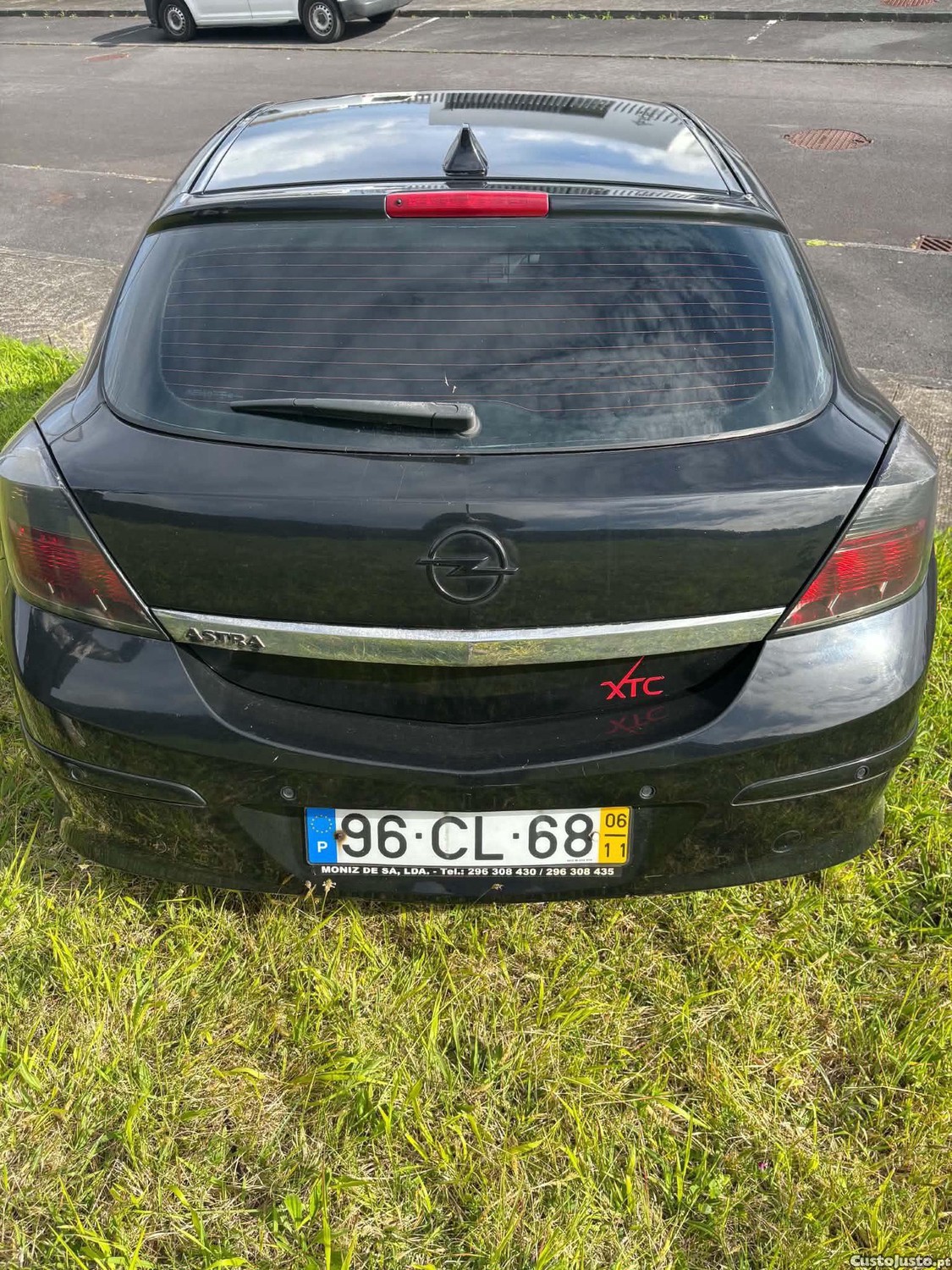 Opel Astra Gtc — fotografia 3