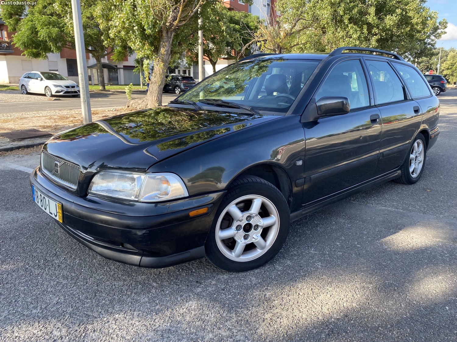 Volvo V40 1.6i16V — fotografia 8