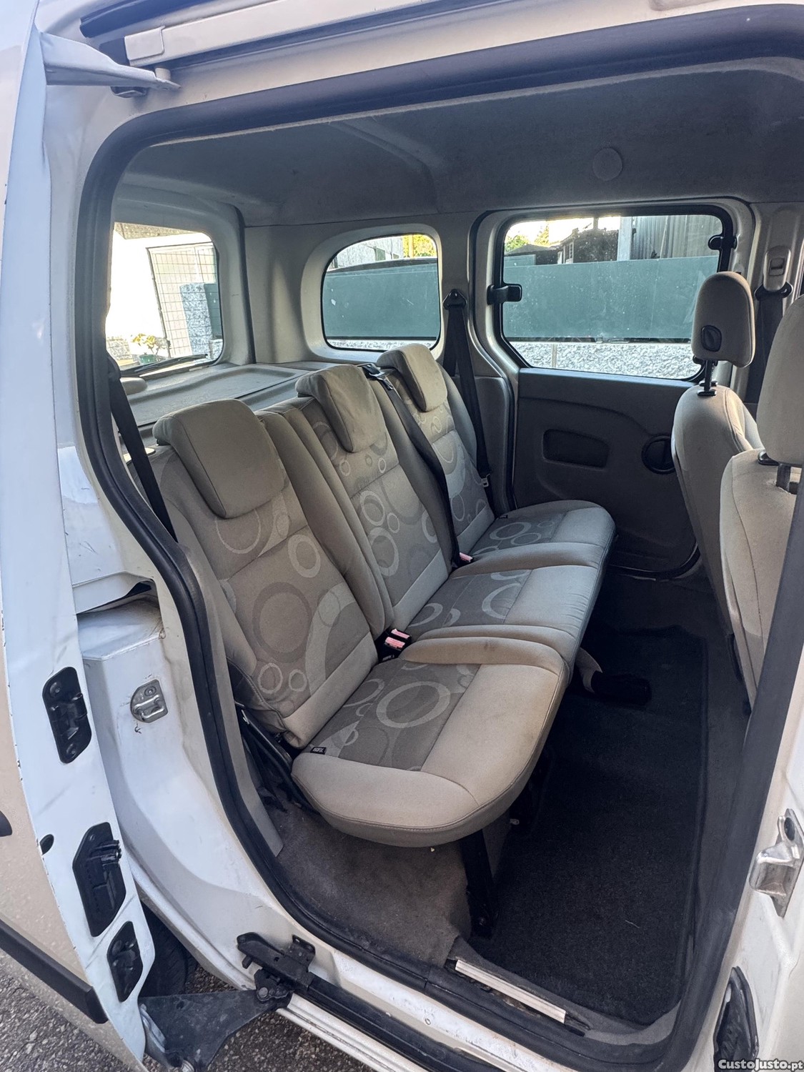 Renault Kangoo 1.5 dci — fotografia 5