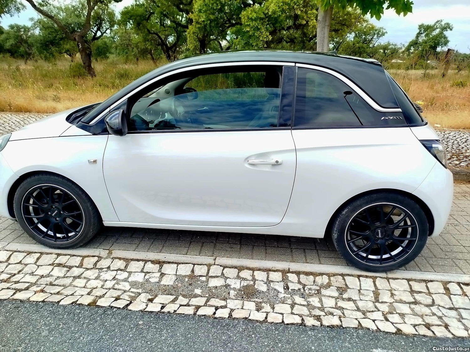 Opel Adam 1.4cc Glam — fotografia 8