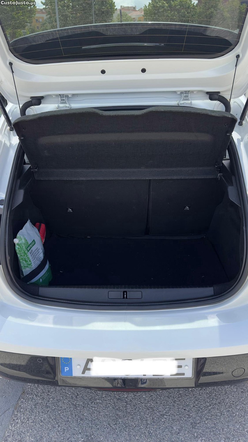 Peugeot 208 Allure — fotografia 6