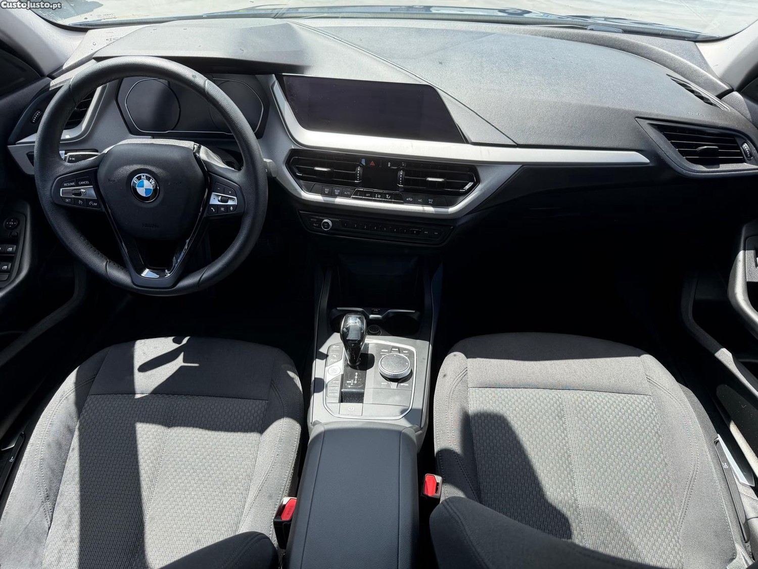BMW 118 GASOLINA AUTO — fotografia 4