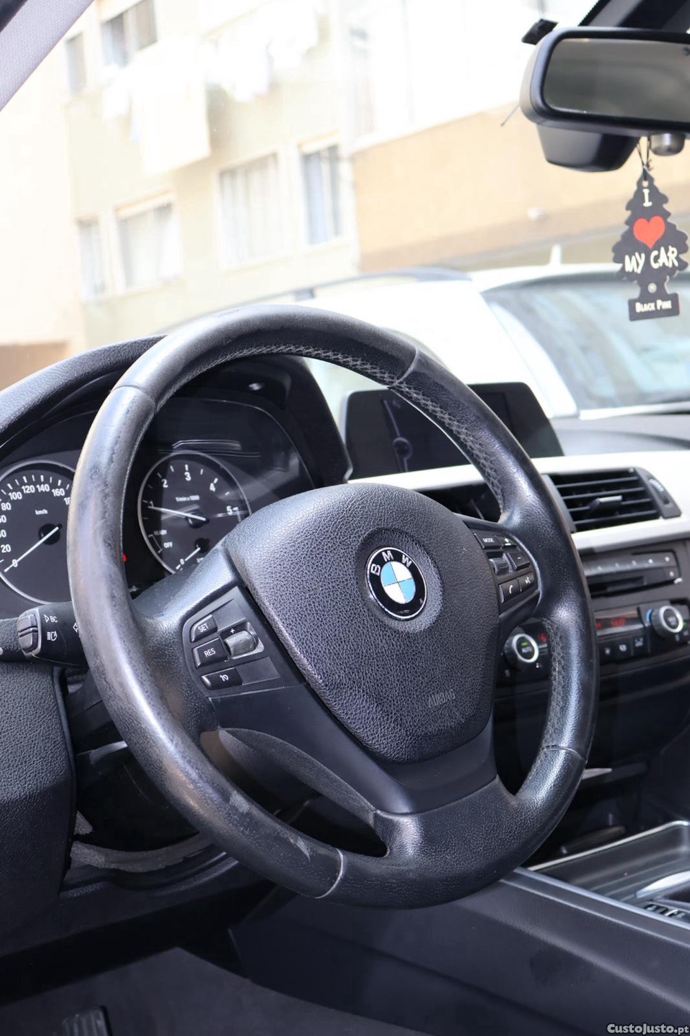 BMW 318 D - Touring — fotografia 10